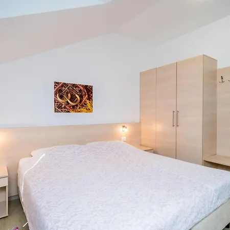 Samba 4* Mlini