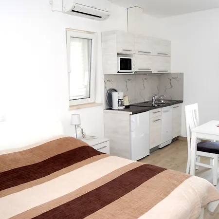 招待所 桑巴别墅公寓 米利尼