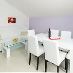 Casa de hóspedes Samba 4*