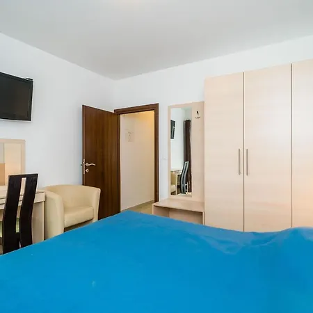 Samba 4* Mlini