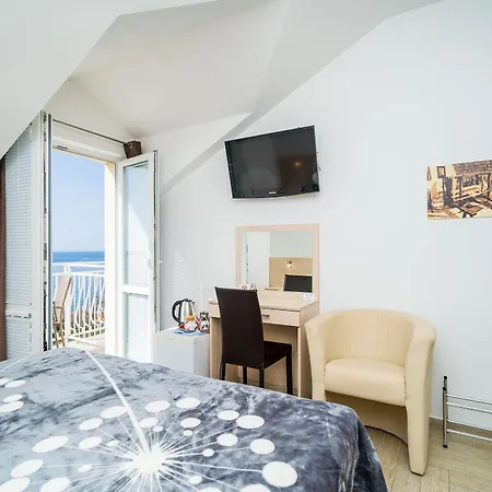 Samba Guest house 4*