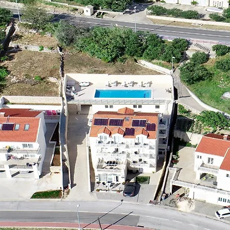 Samba Guest house 4*