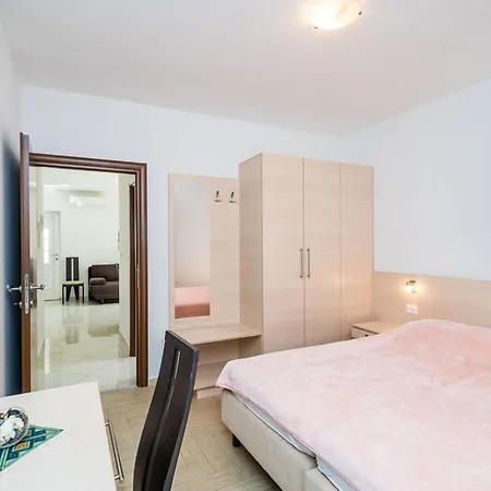 Guest house Samba 4*