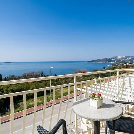 Guest house Samba 4*